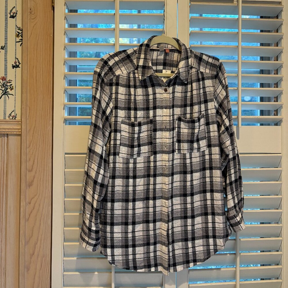 Anthropologie Relaxed Textured Button down